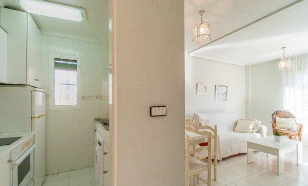 Herverkoop - Flat -
Torrevieja - Los Frutales