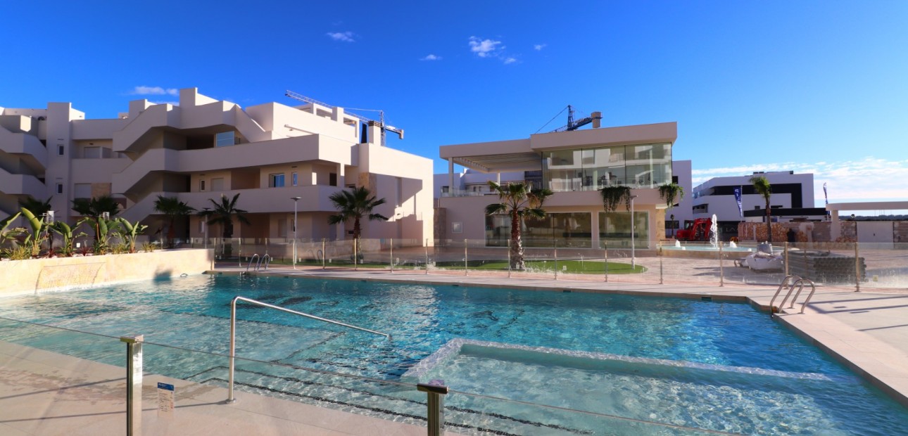 Herverkoop - Appartement / flat -
Guardamar del Segura - El Raso