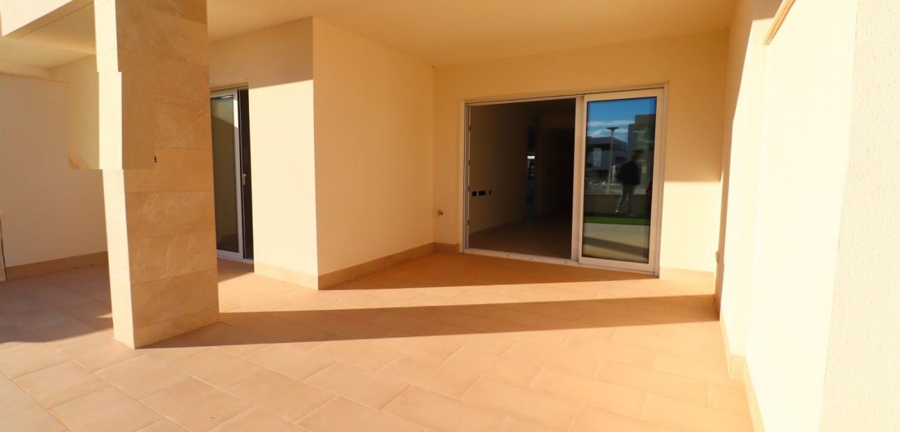 Herverkoop - Appartement / flat -
Guardamar del Segura - El Raso