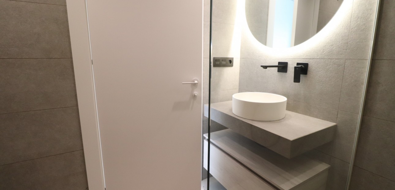 Herverkoop - Appartement / flat -
Guardamar del Segura - El Raso