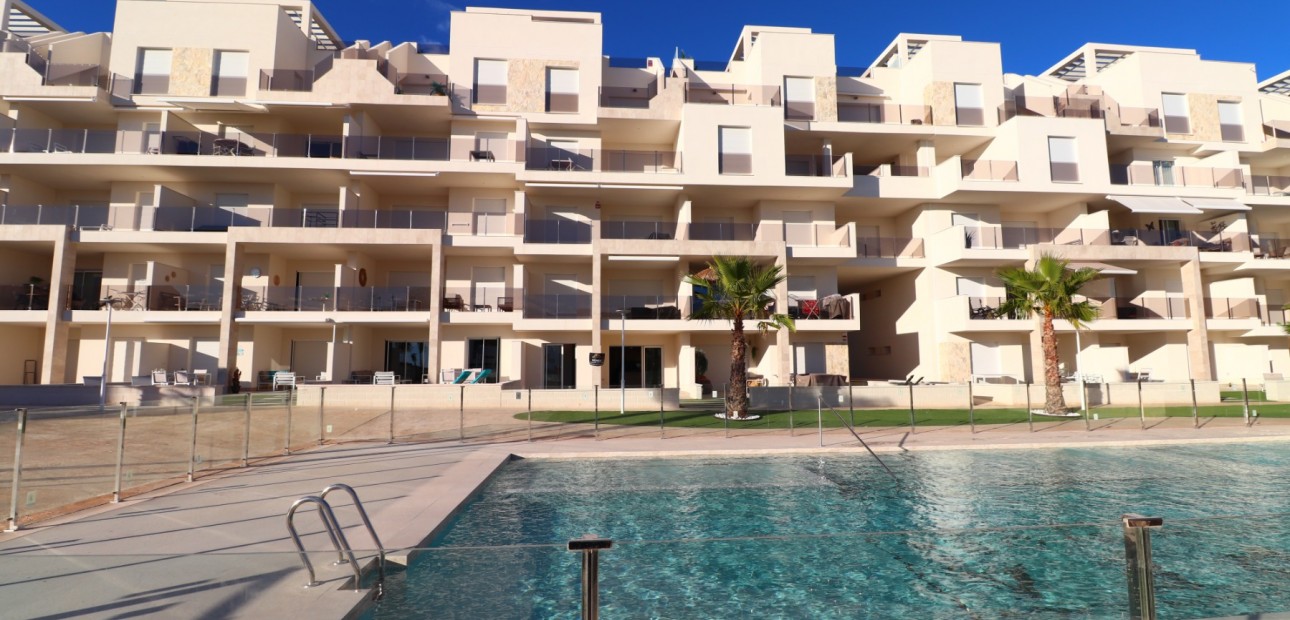 Herverkoop - Appartement / flat -
Guardamar del Segura - El Raso