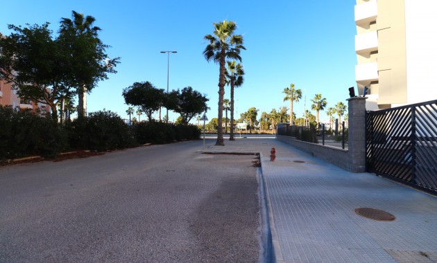 Herverkoop - Appartement / flat -
Guardamar del Segura - El Raso