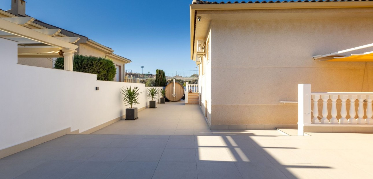 Sale - Detached Villa -
Benijofar - Benijofar - Village