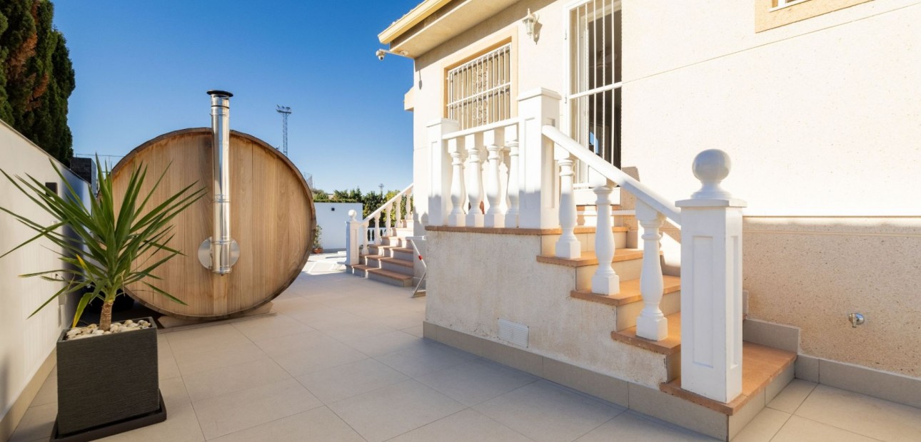 Sale - Detached Villa -
Benijofar - Benijofar - Village