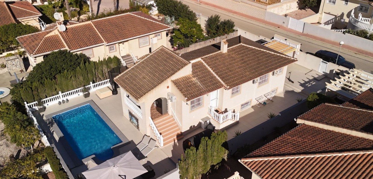 Sale - Detached Villa -
Benijofar - Benijofar - Village