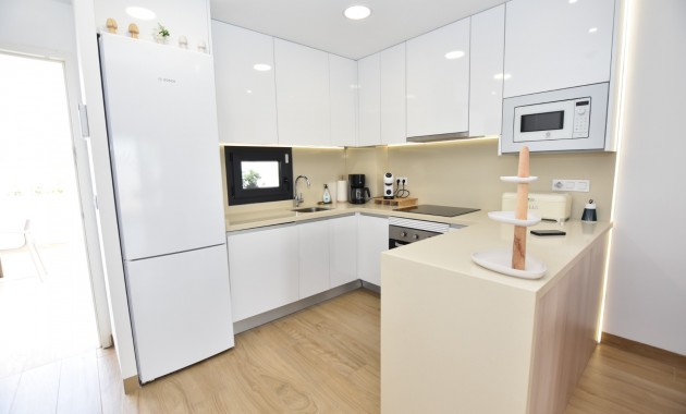 Herverkoop - Appartement / flat -
Torrevieja - Los Balcones