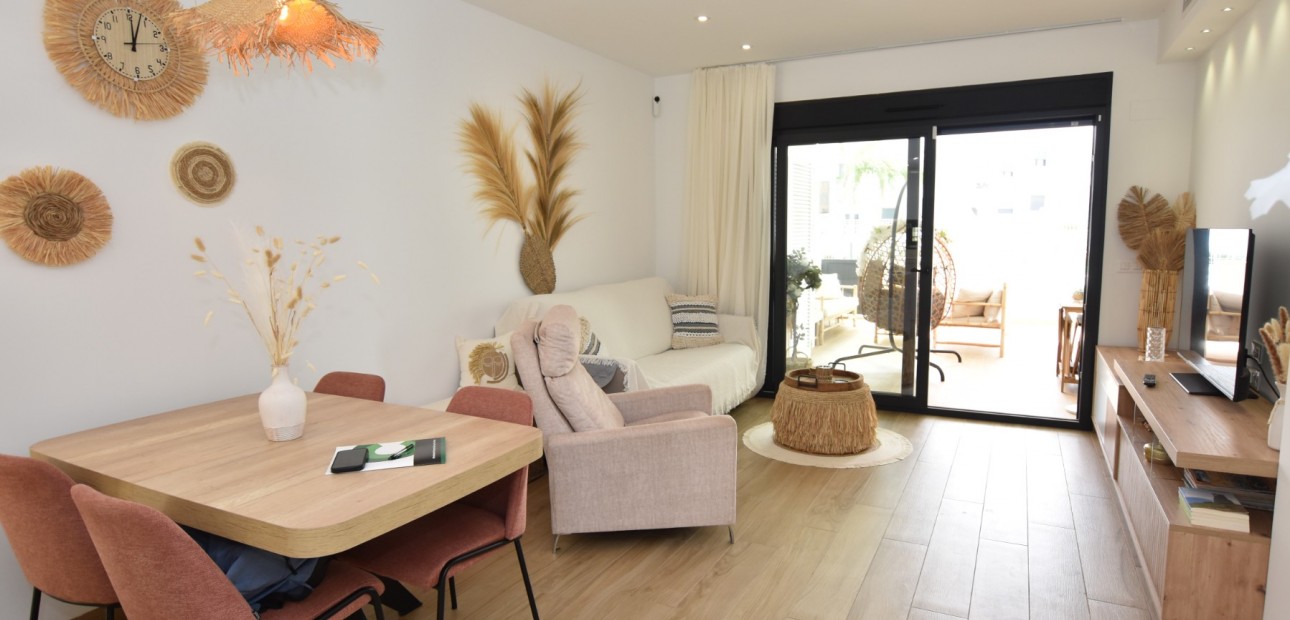 Herverkoop - Appartement / flat -
Torrevieja - Los Balcones