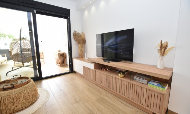 Herverkoop - Appartement / flat -
Torrevieja - Los Balcones