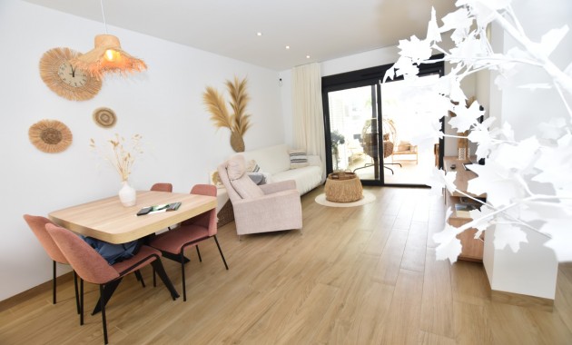 Herverkoop - Appartement / flat -
Torrevieja - Los Balcones