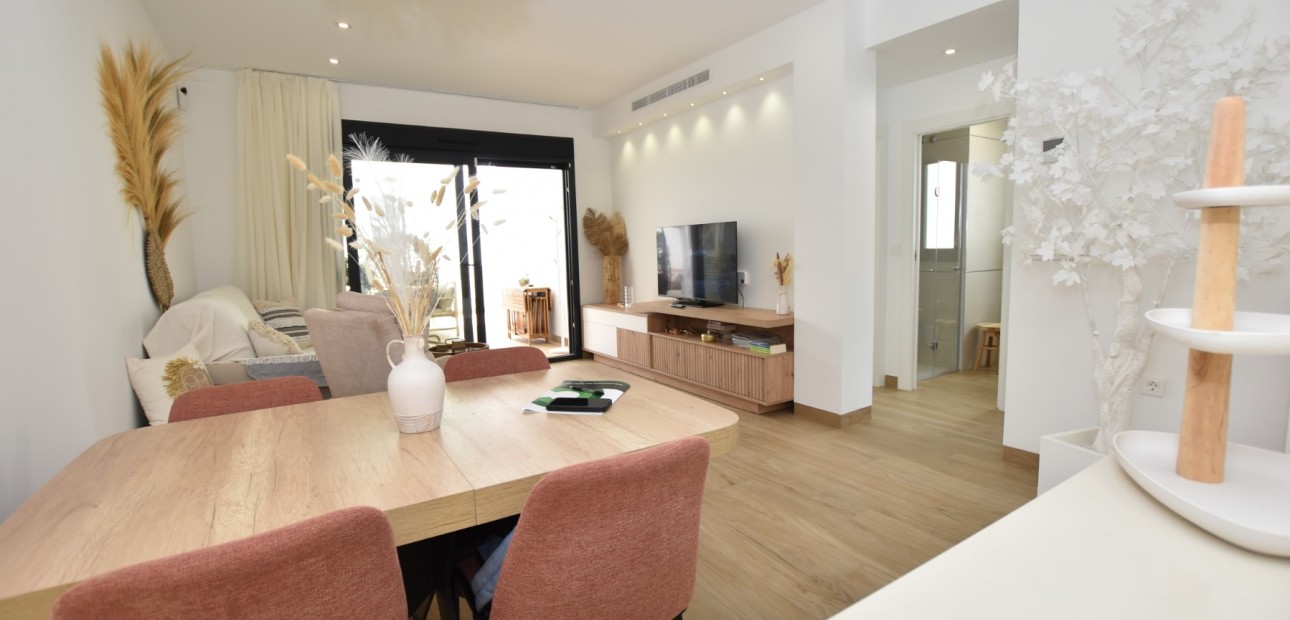 Herverkoop - Appartement / flat -
Torrevieja - Los Balcones