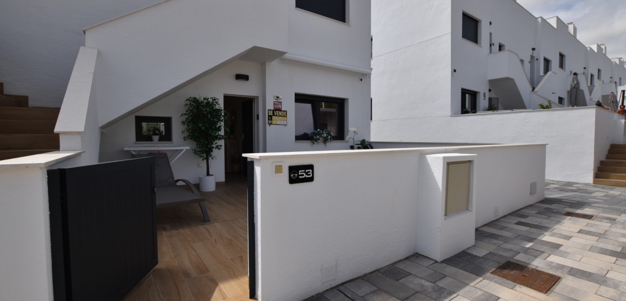 Herverkoop - Appartement / flat -
Torrevieja - Los Balcones