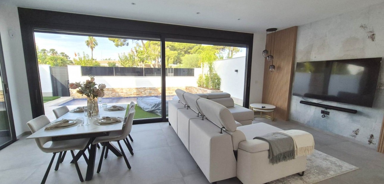 Venta - Semi Detached Villa -
Santiago de La Ribera - Santiago de La Ribera - Town