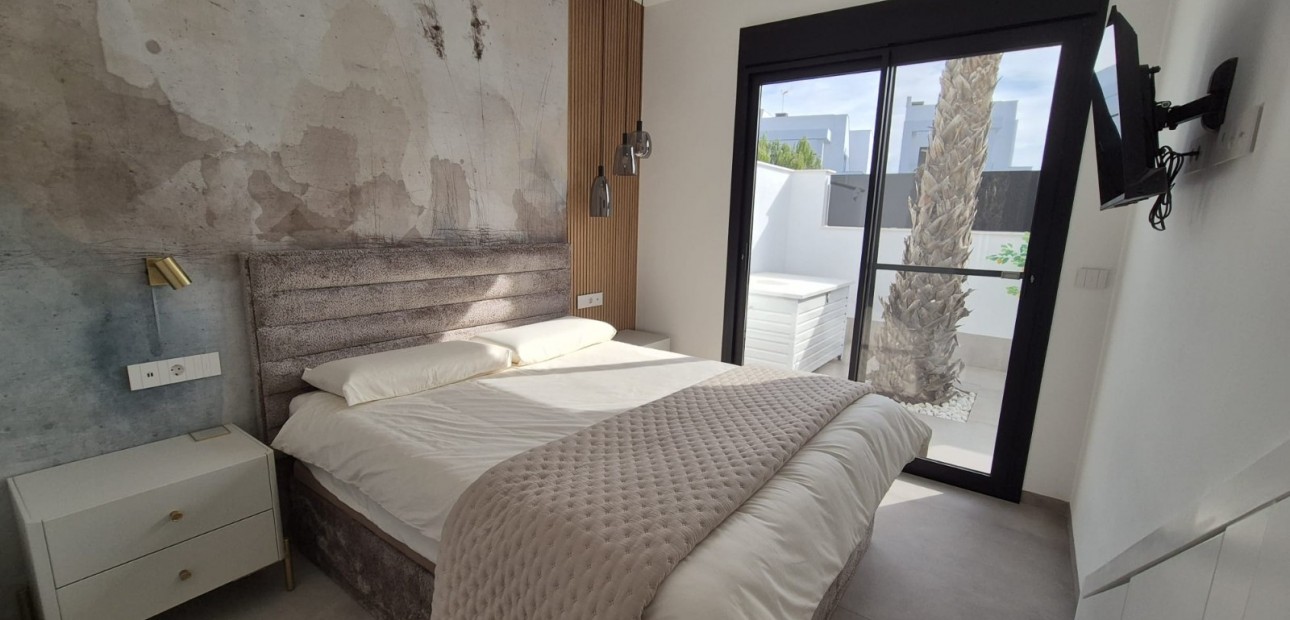 Venta - Semi Detached Villa -
Santiago de La Ribera - Santiago de La Ribera - Town