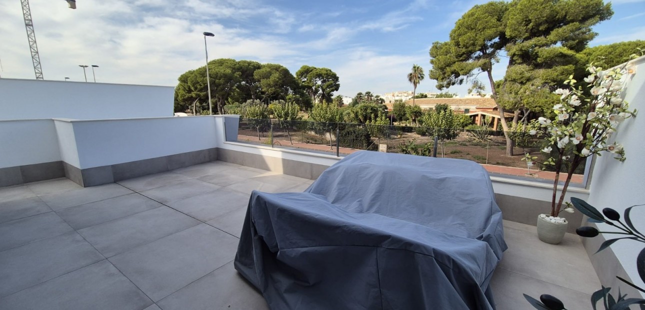 Venta - Semi Detached Villa -
Santiago de La Ribera - Santiago de La Ribera - Town