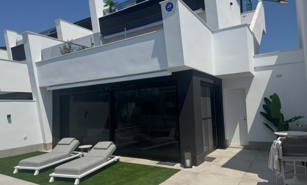 Venta - Semi Detached Villa -
Santiago de La Ribera - Santiago de La Ribera - Town