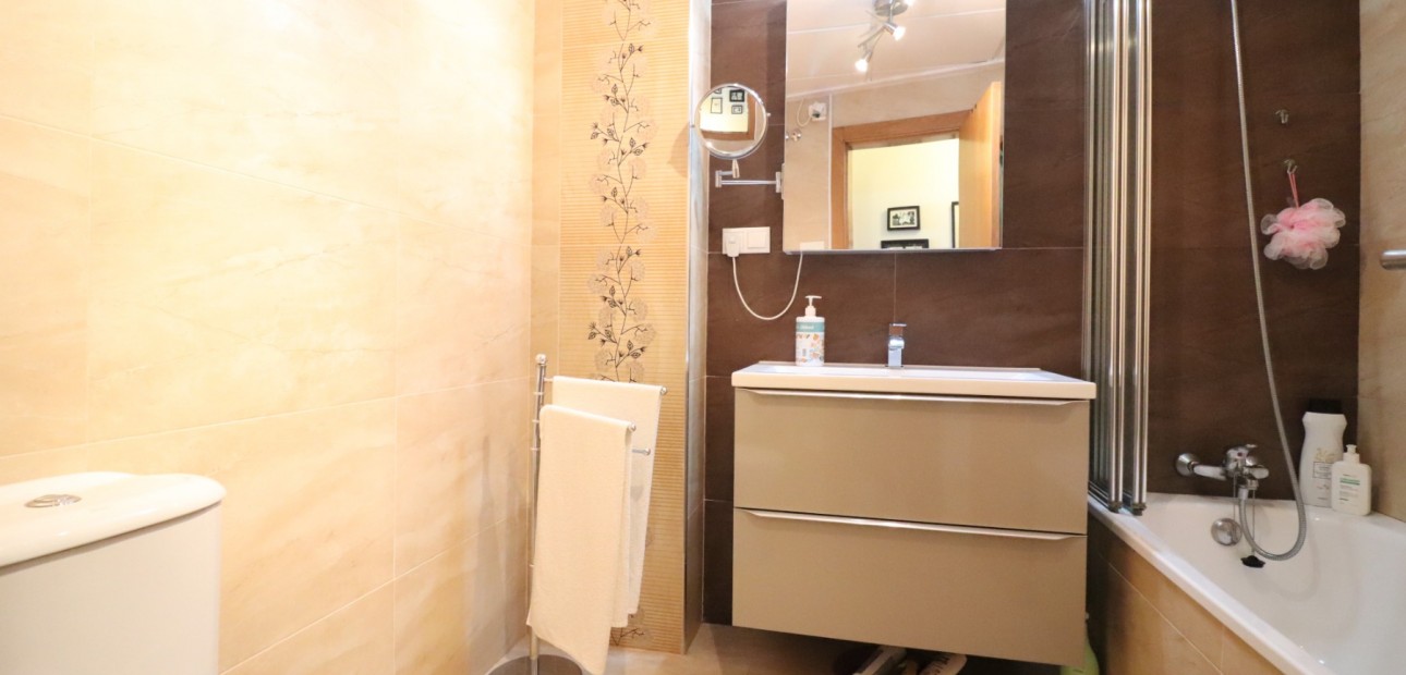 Venta - Apartamento / piso -
Benijofar - Benijofar - Village