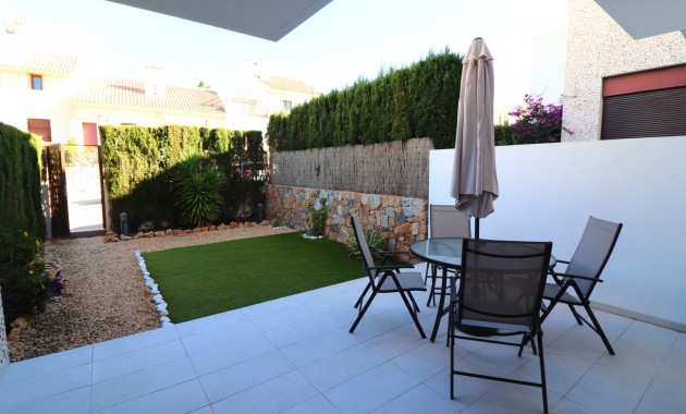 Venta - Apartamento / piso -
Algorfa - La Finca Golf Resort