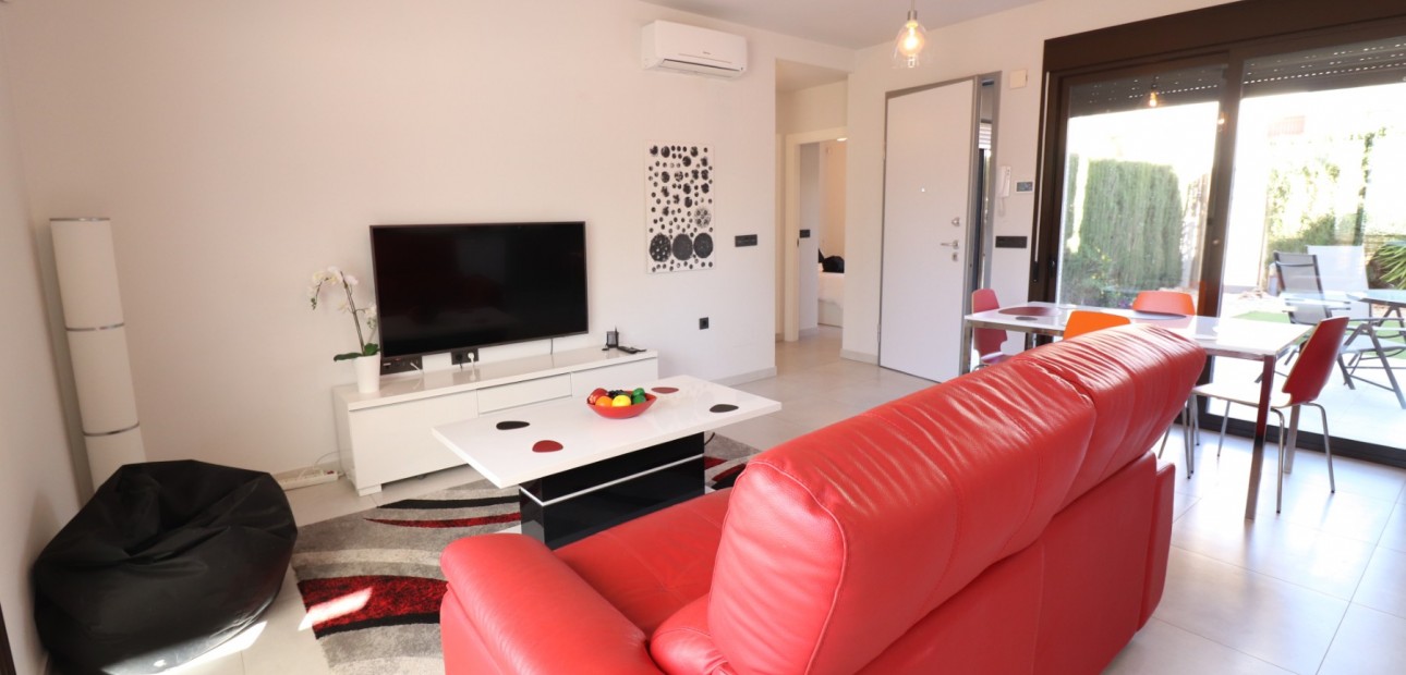 Venta - Apartamento / piso -
Algorfa - La Finca Golf Resort