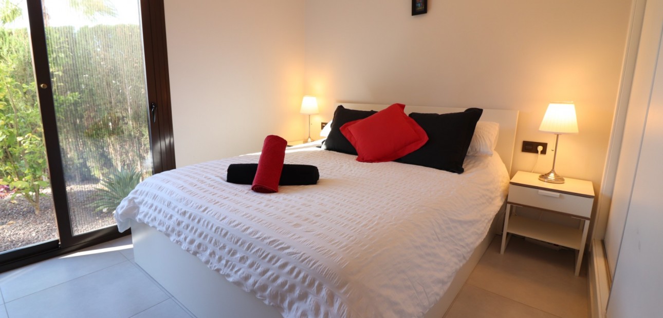 Venta - Apartamento / piso -
Algorfa - La Finca Golf Resort