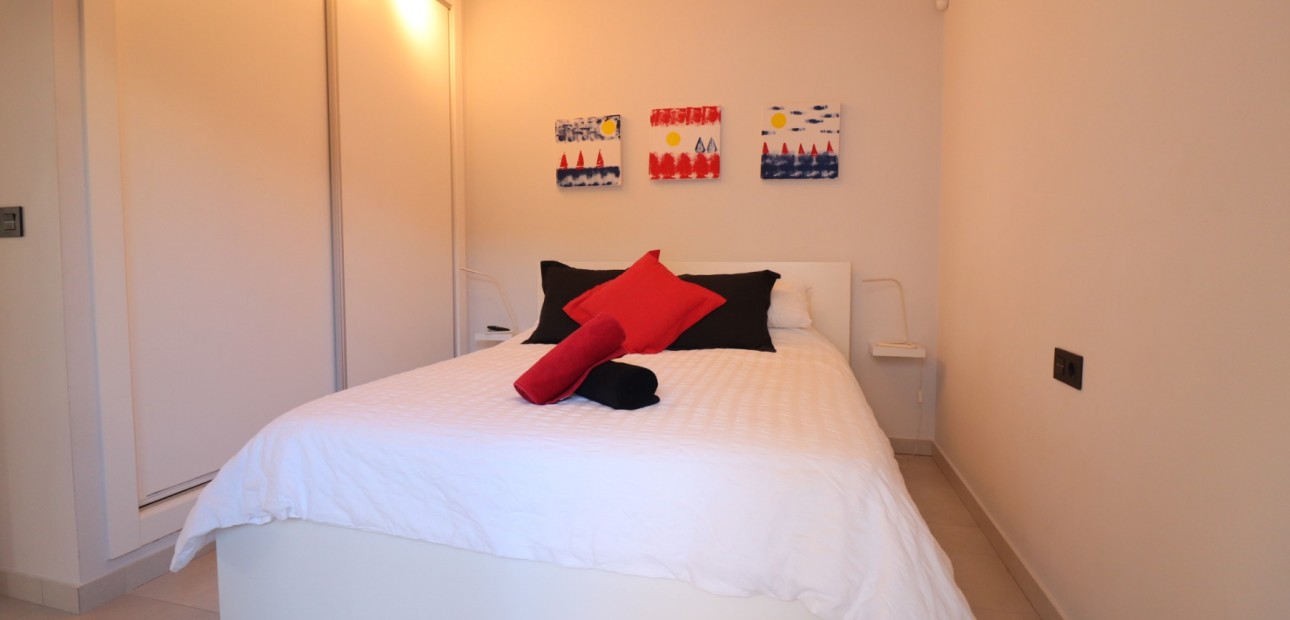 Venta - Apartamento / piso -
Algorfa - La Finca Golf Resort