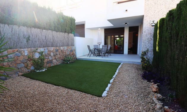 Venta - Apartamento / piso -
Algorfa - La Finca Golf Resort