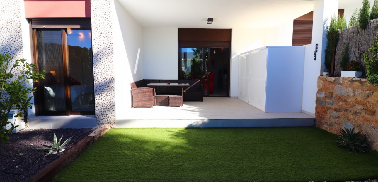 Venta - Apartamento / piso -
Algorfa - La Finca Golf Resort