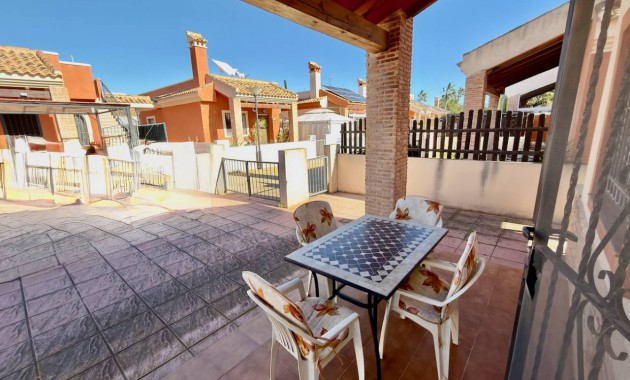 Sale - Villa -
El Raso