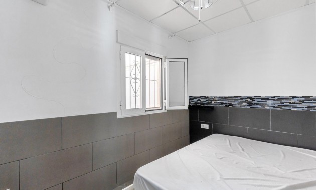 Herverkoop - Appartement / flat -
Torrevieja - La Mata pueblo