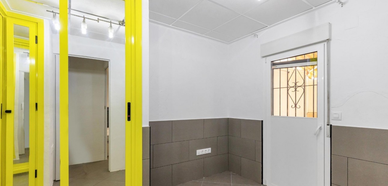 Herverkoop - Appartement / flat -
Torrevieja - La Mata pueblo