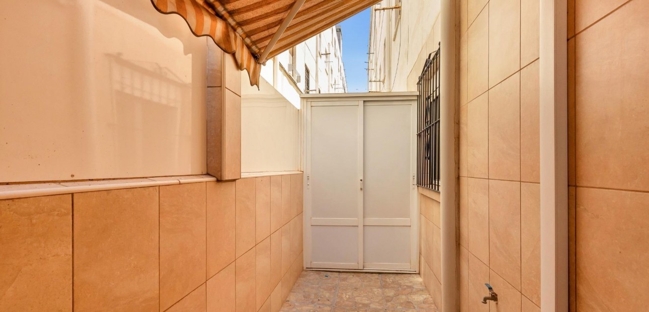 Herverkoop - Appartement / flat -
Torrevieja - La Mata pueblo