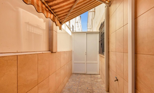 Herverkoop - Appartement / flat -
Torrevieja - La Mata pueblo