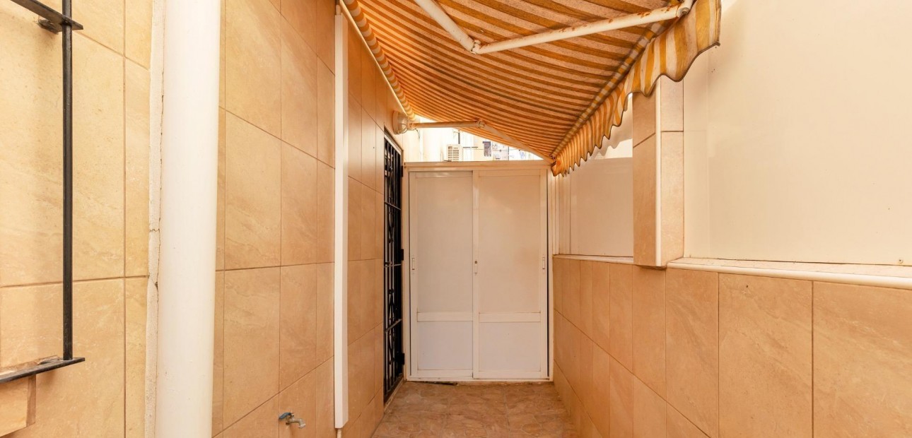 Herverkoop - Appartement / flat -
Torrevieja - La Mata pueblo