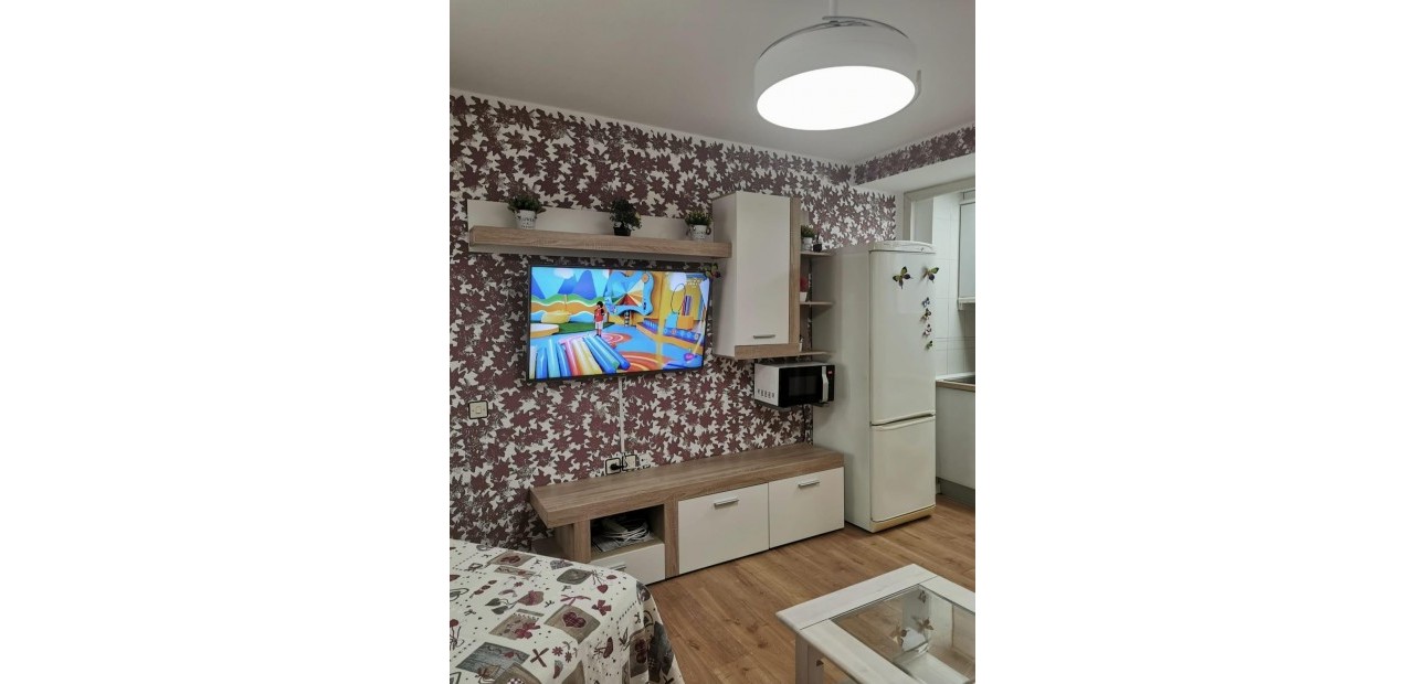 Sale - Studio -
Torrevieja - Estacion de autobuses