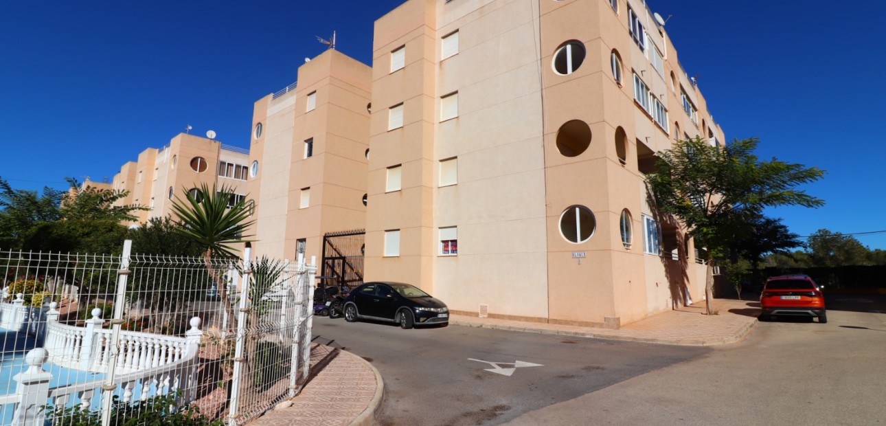 Venta - Apartamento / piso -
Torrevieja - San Luis