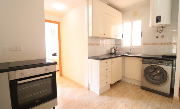 Venta - Apartamento / piso -
Torrevieja - San Luis