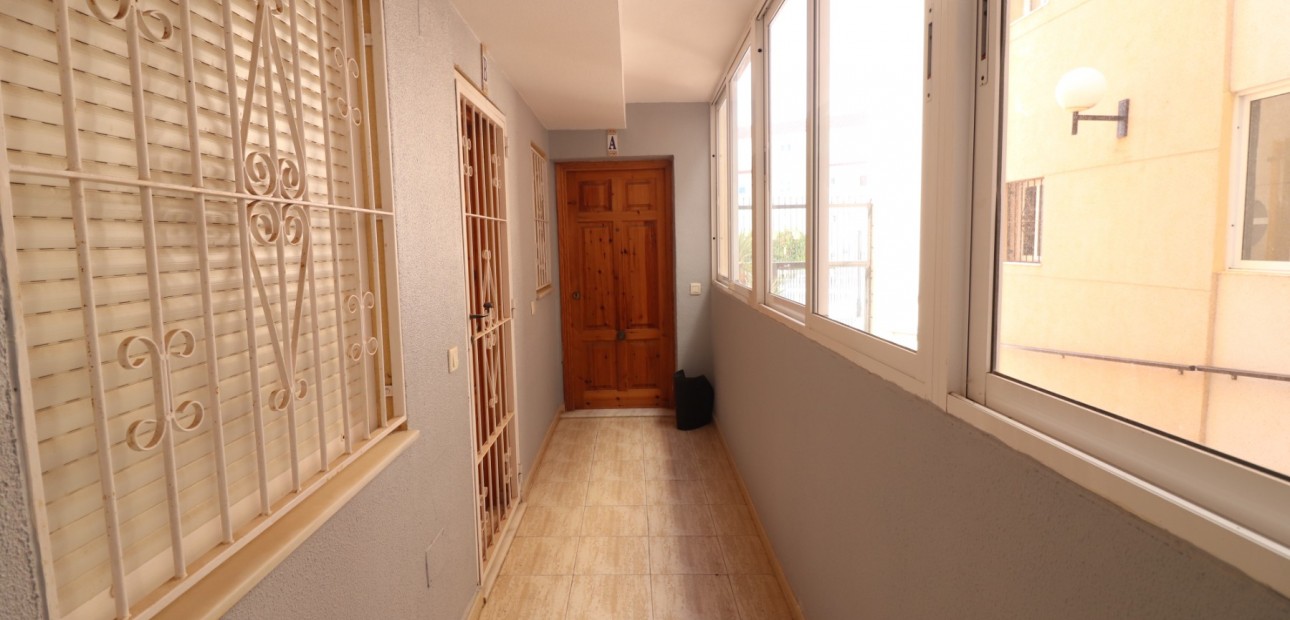 Venta - Apartamento / piso -
Torrevieja - San Luis
