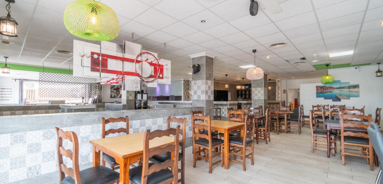 Verhuur - Commercial Unit -
San Fulgencio - La Marina