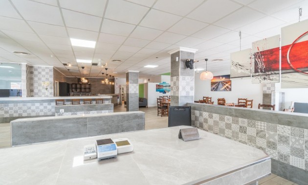 Verhuur - Commercial Unit -
San Fulgencio - La Marina