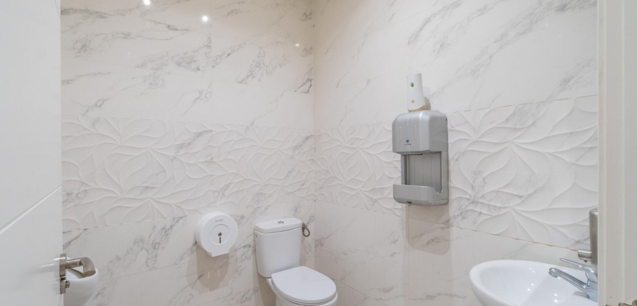 Verhuur - Commercial Unit -
San Fulgencio - La Marina