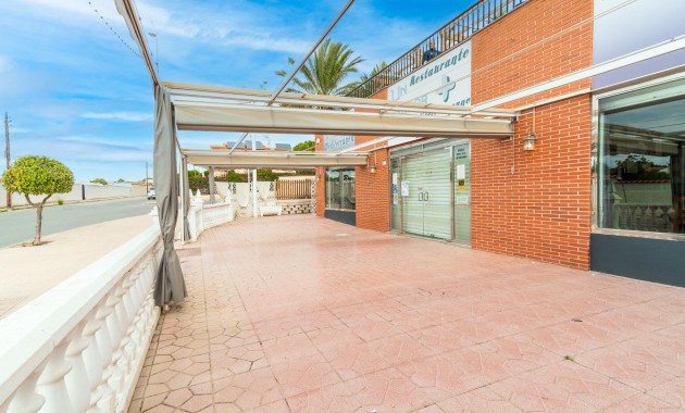 Verhuur - Commercial Unit -
San Fulgencio - La Marina