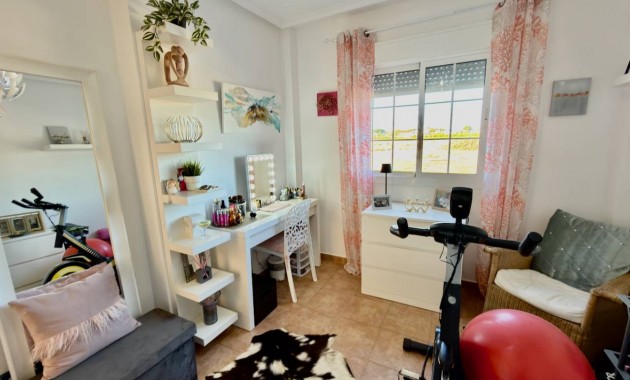 Venta - Villa -
Guardamar del Segura - El Raso