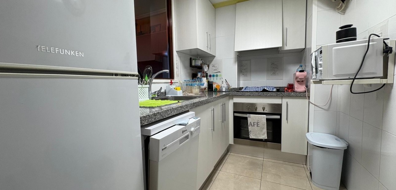 Herverkoop - Appartement / flat -
Torrevieja - torrevieja