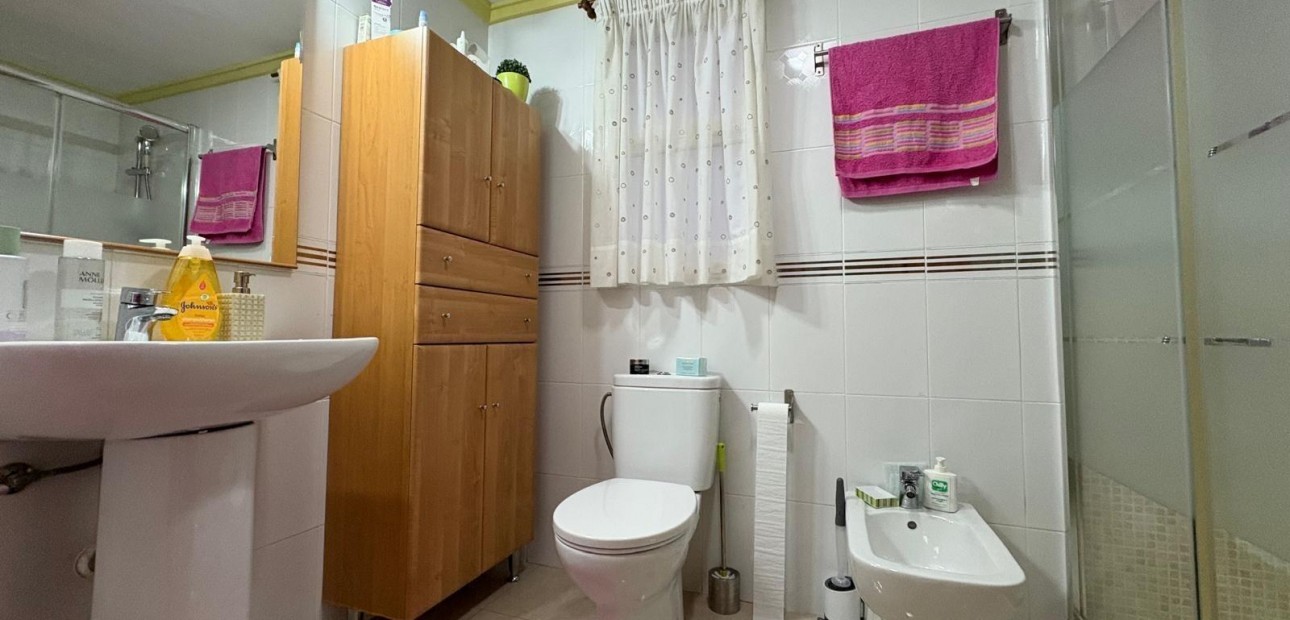 Herverkoop - Appartement / flat -
Torrevieja - torrevieja