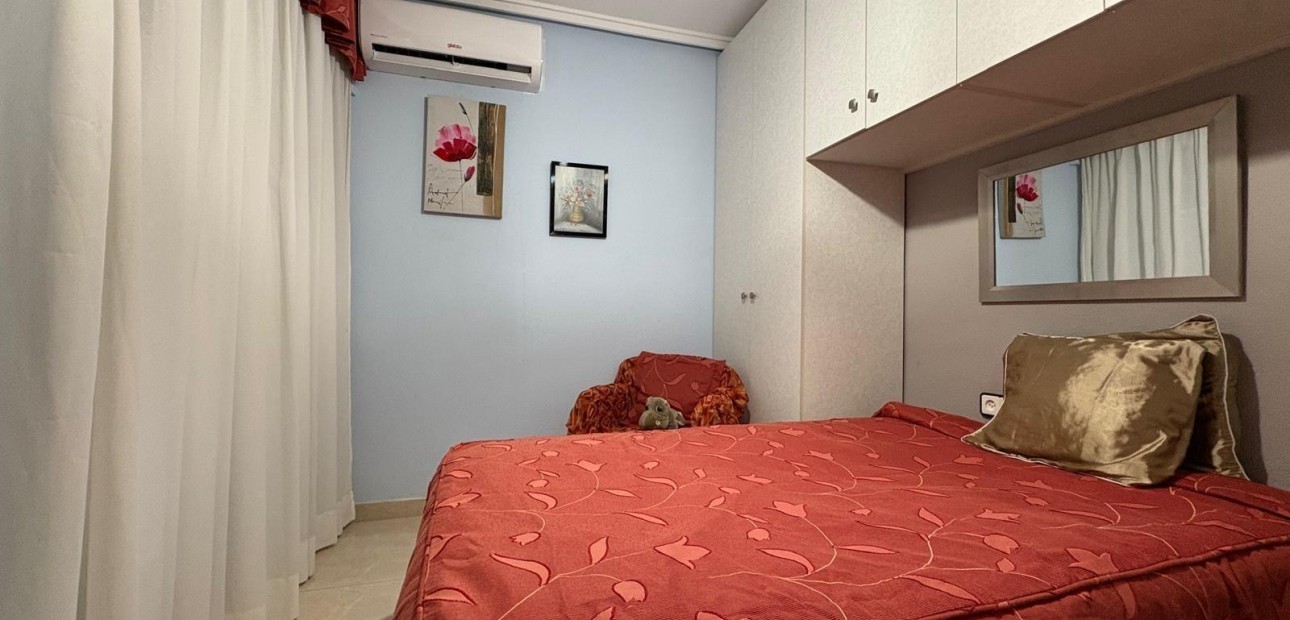 Herverkoop - Appartement / flat -
Torrevieja - torrevieja