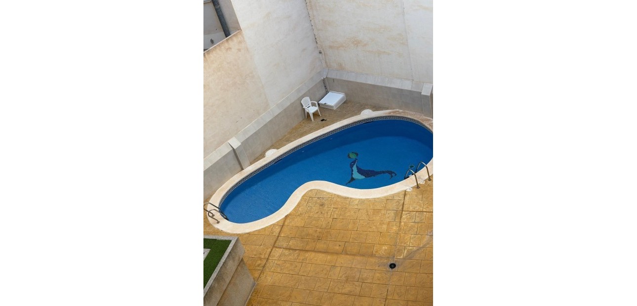 Herverkoop - Appartement / flat -
Torrevieja - torrevieja