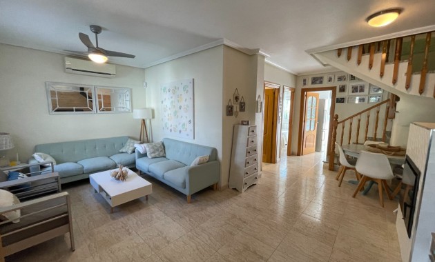 Venta - Adosado -
Torre de La Horadada - Torre De Horadada