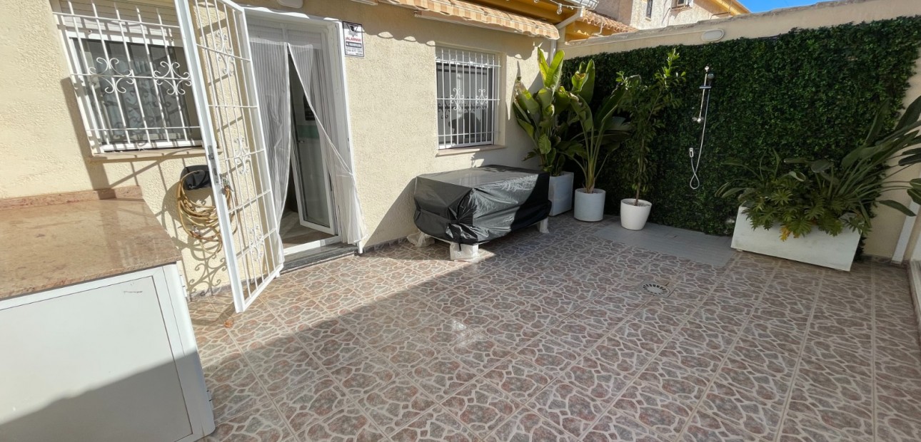 Venta - Adosado -
Torre de La Horadada - Torre De Horadada