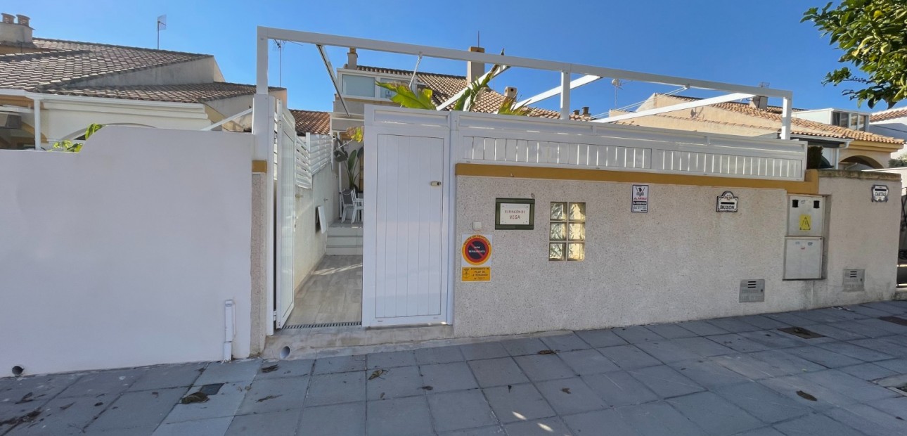 Venta - Adosado -
Torre de La Horadada - Torre De Horadada