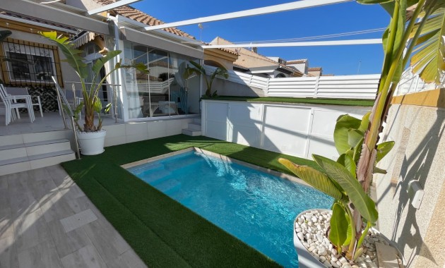 Venta - Adosado -
Torre de La Horadada - Torre De Horadada