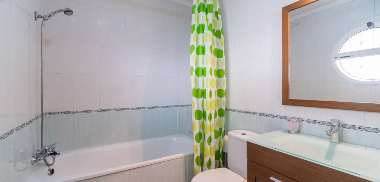 Venta - Villa -
Orihuela Costa - Playa Flamenca